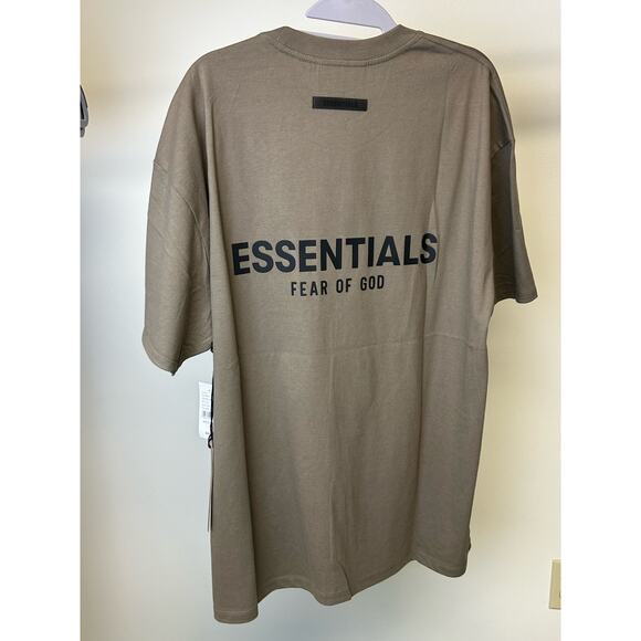 Fear of God Essentials Taupe Tee SS21 / Size M / Brand New - Picture 2 of 11